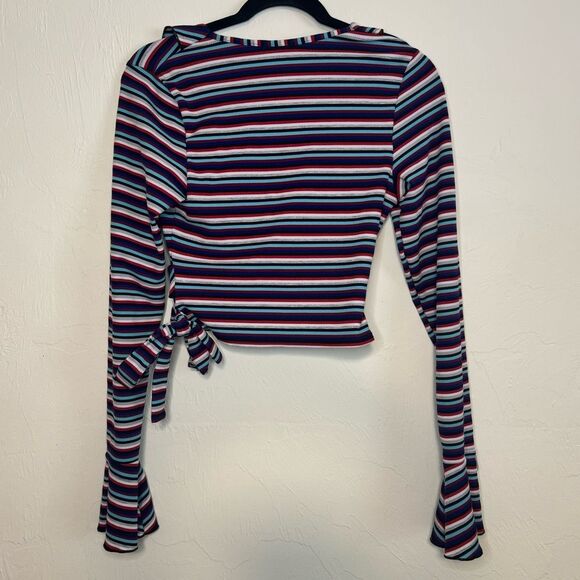 Nasty Gal Striped Crop Ruffle Vneck Bell sleeve - Picture 4 of 4